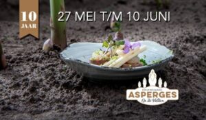 De chefs van Asperges op de velden